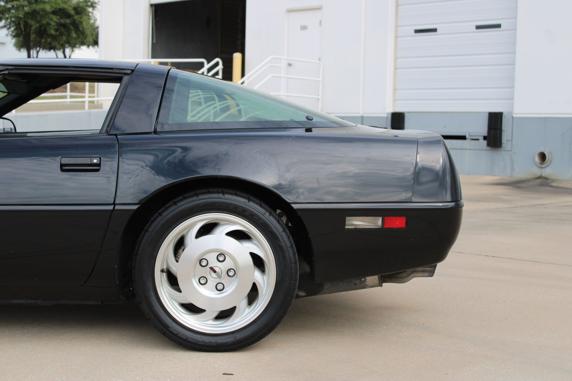 Used 1994 Chevrolet Corvette Coupe RWD image 29
