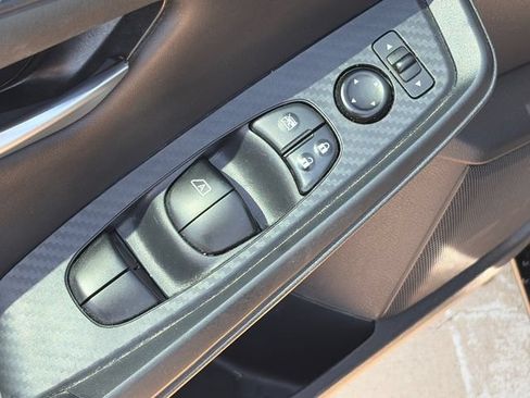 Used 2021 Nissan Sentra SV FWD image 15