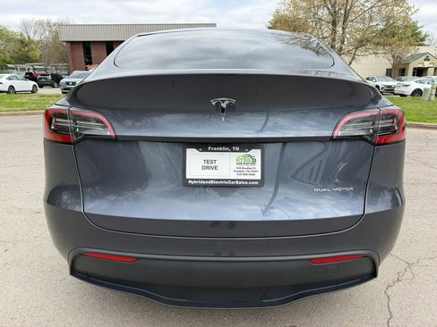Used 2023 Tesla Model Y Long Range image 10