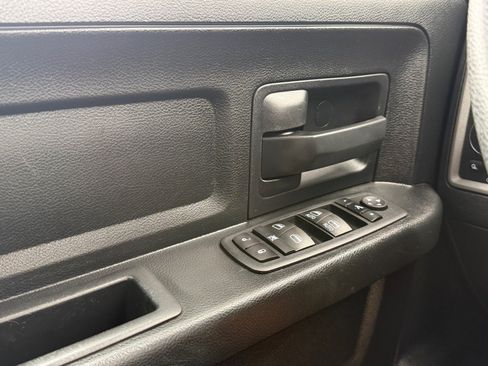Used 2018 RAM 1500 Tradesman w/ Popular Equipment Group RWD image 27