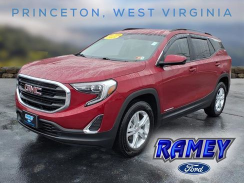 Used 2021 GMC Terrain SLE w/ Driver Convenience Package image 1