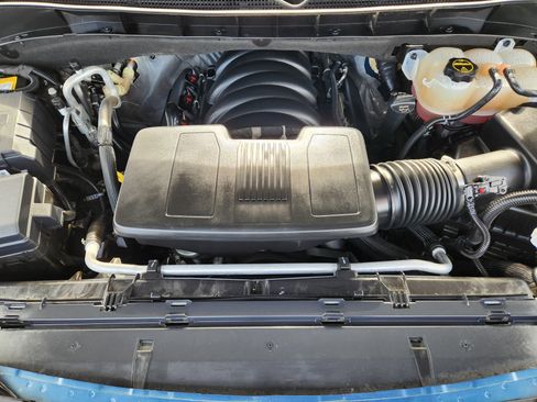 Used 2025 Cadillac Escalade ESV Sport Platinum image 39