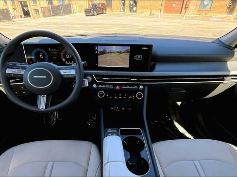 Used 2024 Hyundai Sonata SEL image 15