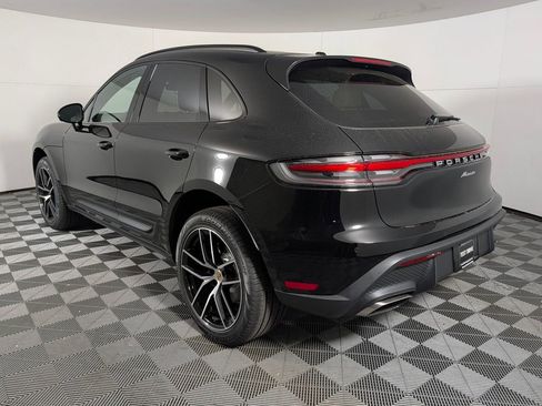 New 2026 Porsche Macan image 3