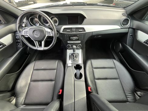 Used 2014 Mercedes-Benz C 250 Sedan image 17