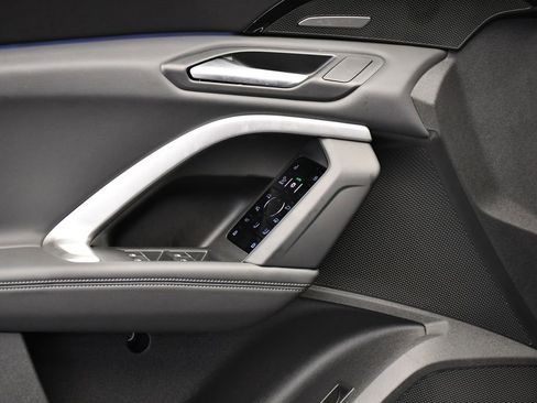 Used 2025 Audi Q5 Premium Plus w/ Premium Plus image 31