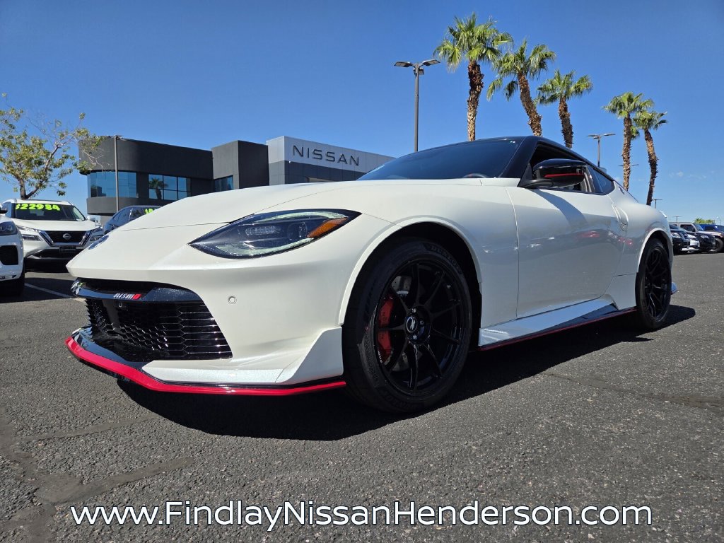 New 2027 Nissan Z Performance RWD image 2