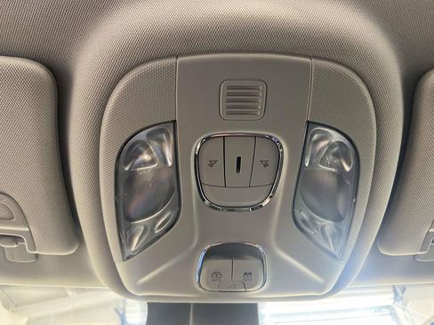 Used 2022 Jeep Compass Latitude w/ Sun and Sound Group image 22