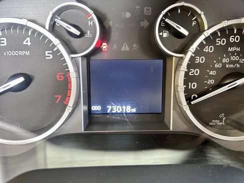 Used 2016 Toyota Tundra Platinum image 20