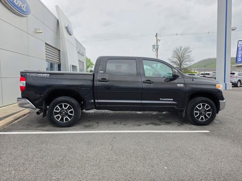 Used 2016 Toyota Tundra SR5 w/ TRD Off Road Package AWD/4WD image 2