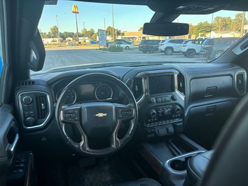 Used 2019 Chevrolet Silverado 1500 High Country w/ Trailer Camera Package image 10