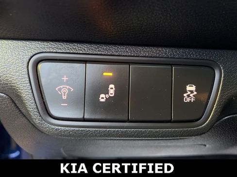 Certified 2023 Kia Forte LXS w/ LXS Technology Package image 17