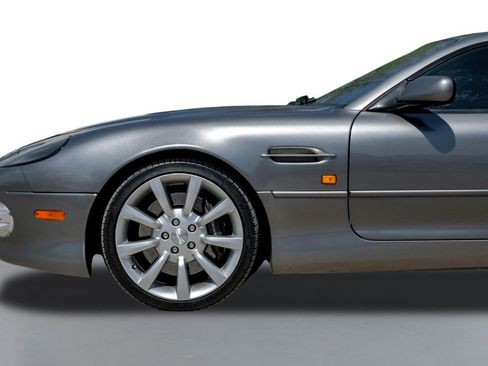 Used 2002 Aston Martin DB7 Vantage image 10