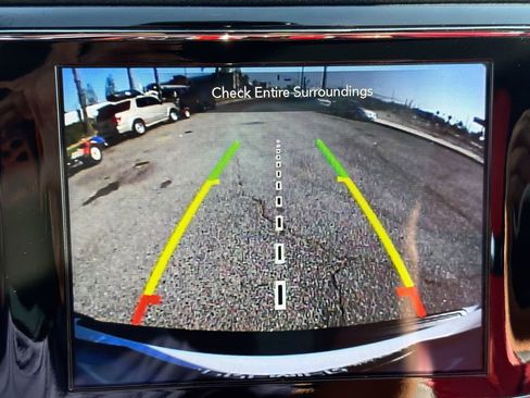 Used 2020 Jeep Grand Cherokee Altitude RWD image 23