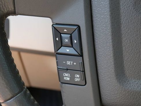 Used 2013 Ford F150 Lariat w/ Mid Equipment Group AWD/4WD image 17