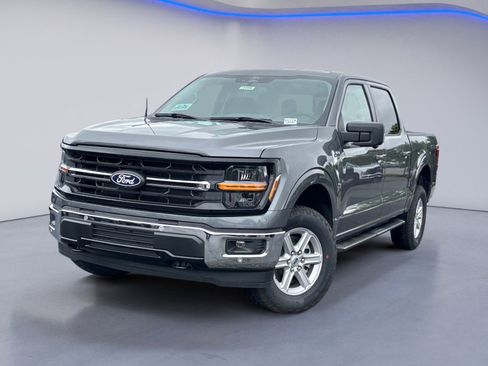 New 2026 Ford F150 XLT w/ Equipment Group 302A MID AWD/4WD image 2
