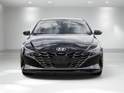 Used 2023 Hyundai Elantra Limited FWD image 7