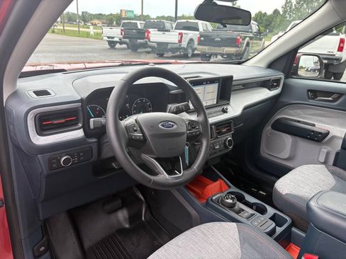 Used 2023 Ford Maverick XLT w/ XLT Luxury Package FWD image 13