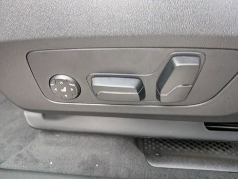 New 2026 BMW X1 xDrive28i w/ Convenience Package image 21