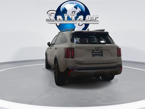 Certified 2025 Kia Sorento SX Prestige w/ Olive Brown Leather Package image 10