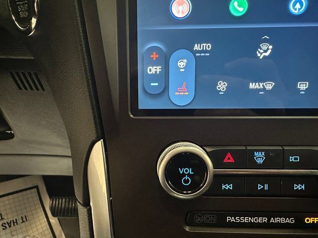 Certified 2021 Ford Edge Titanium AWD/4WD image 13