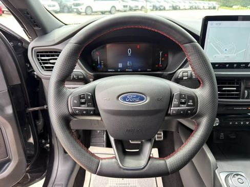 Used 2024 Ford Escape ST-Line w/ Tech Pack #1 FWD image 36