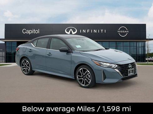 Certified 2025 Nissan Sentra SR image 3