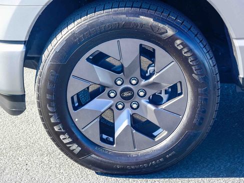 Certified 2024 Ford F150 Lightning XLT w/ Max Trailer Tow Package image 9