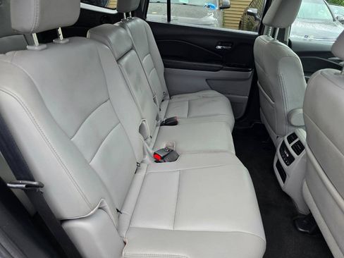 Used 2017 Honda Pilot EX-L image 32