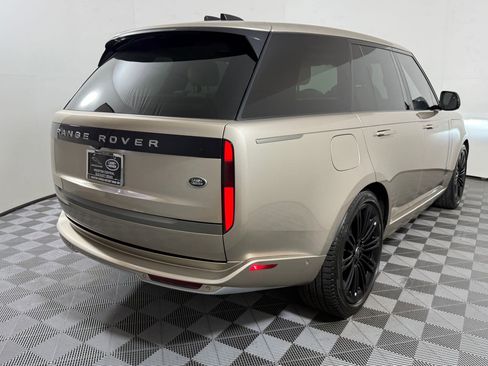 Used 2023 Land Rover Range Rover SE AWD/4WD image 9