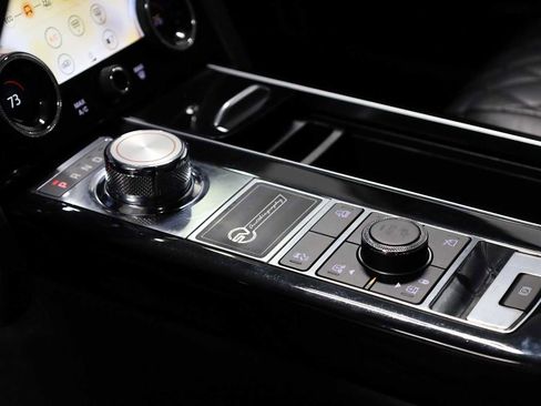 Used 2019 Land Rover Range Rover SV Autobiography Dynamic image 27