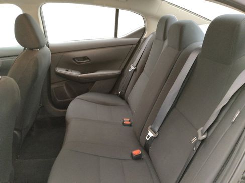 Used 2024 Nissan Sentra S image 18