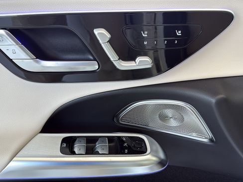 New 2026 Mercedes-Benz E 450 4MATIC Sedan image 13