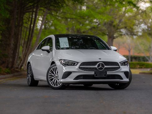 Used 2020 Mercedes-Benz CLA 250 image 1