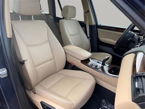 Used 2017 BMW X3 xDrive28i image 34