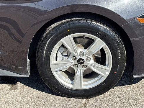 Certified 2022 Ford Mustang Coupe image 9