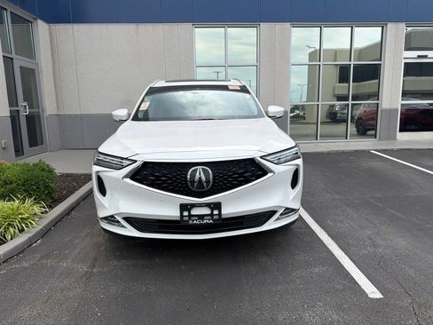 Used 2024 Acura MDX SH-AWD w/ Advance Package image 2