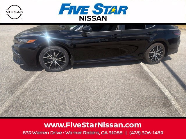 Used 2024 Toyota Camry SE FWD image 27