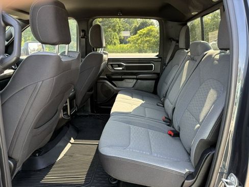 Used 2025 RAM 1500 Big Horn AWD/4WD image 10