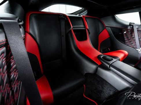 Used 2018 Aston Martin Vanquish Zagato image 55