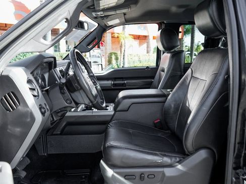 Used 2012 Ford F350 Lariat w/ Chrome Pkg image 17