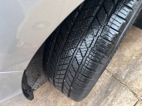 Used 2017 Acura MDX SH-AWD w/ Technology Package image 9