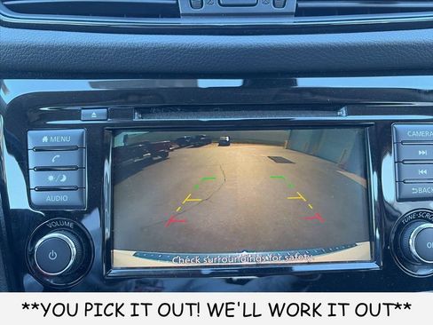 Used 2020 Nissan Rogue SV FWD image 13
