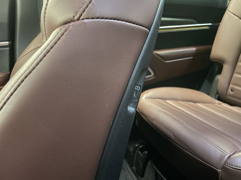 Used 2024 Kia Telluride SX Prestige image 25