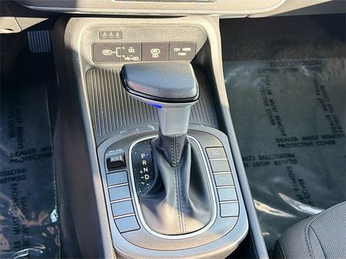 Certified 2025 Hyundai Kona SEL image 16