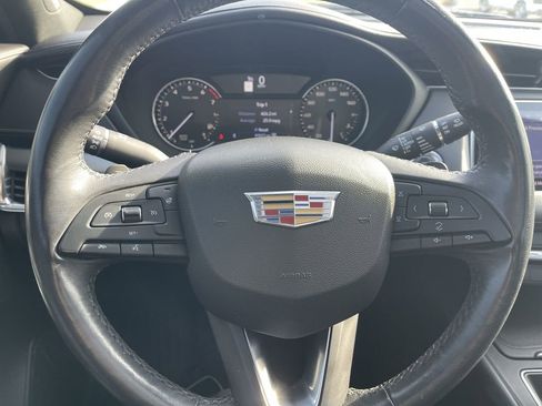 Used 2019 Cadillac XT4 Premium Luxury image 11