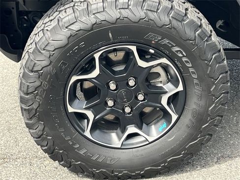 Used 2022 Jeep Wrangler Unlimited Rubicon 4xe w/ Cold Weather Group image 18