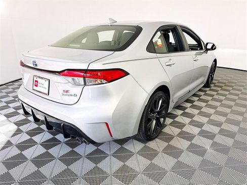 Certified 2023 Toyota Corolla SE w/ Carpet Mat Package (TMS) image 23