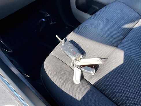 Used 2020 Ford F150 XL w/ Equipment Group 101A Mid image 11