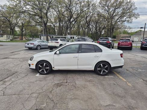 Used 2009 Volkswagen Jetta S FWD image 7